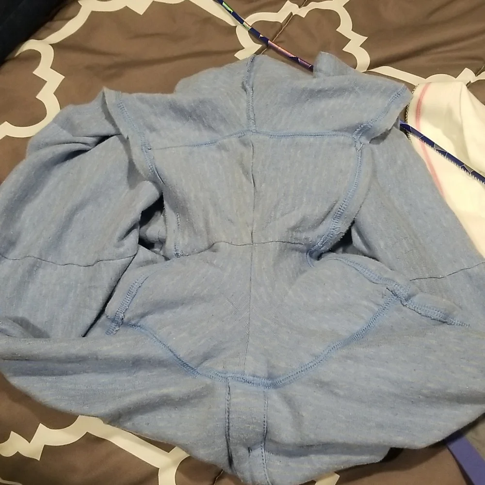 Victoria Secret romper - Picture 9 of 9